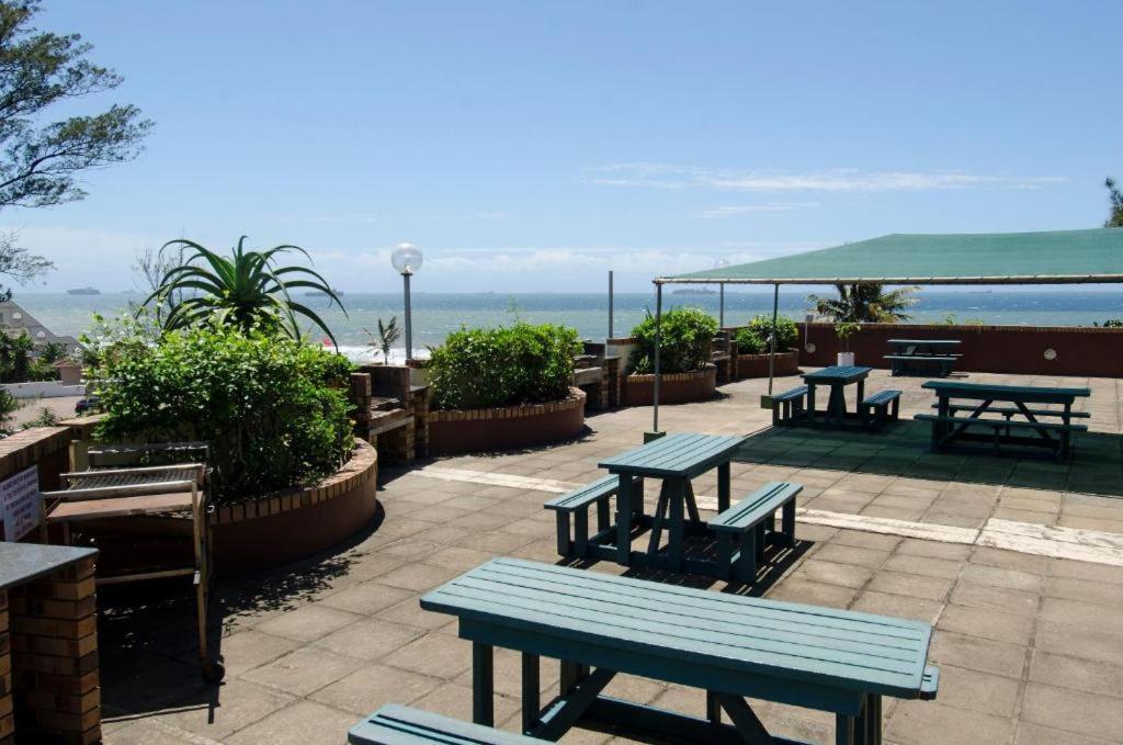 Umdloti Holiday Resort Apartment 514 - Amazing Breaker & Ocean Views エクステリア 写真