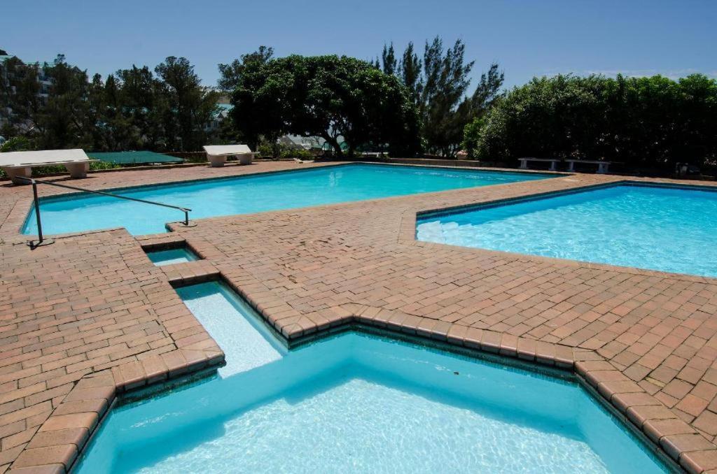 Umdloti Holiday Resort Apartment 514 - Amazing Breaker & Ocean Views エクステリア 写真