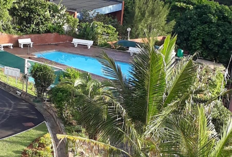Umdloti Holiday Resort Apartment 514 - Amazing Breaker & Ocean Views エクステリア 写真